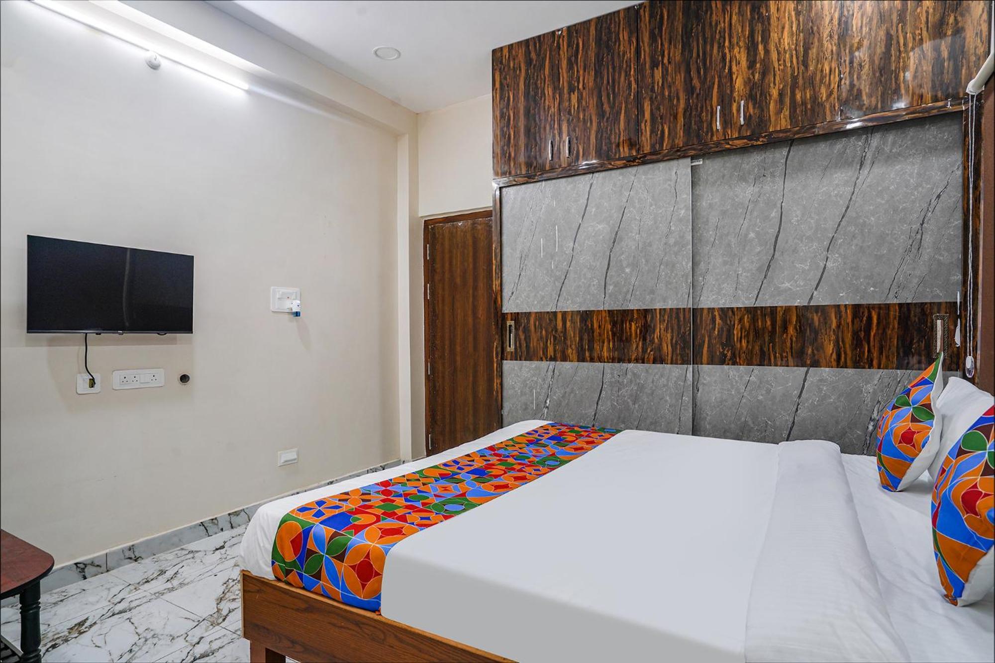 היידראבד Fabhotel Perams Grand Inn - Hitech City מראה חיצוני תמונה