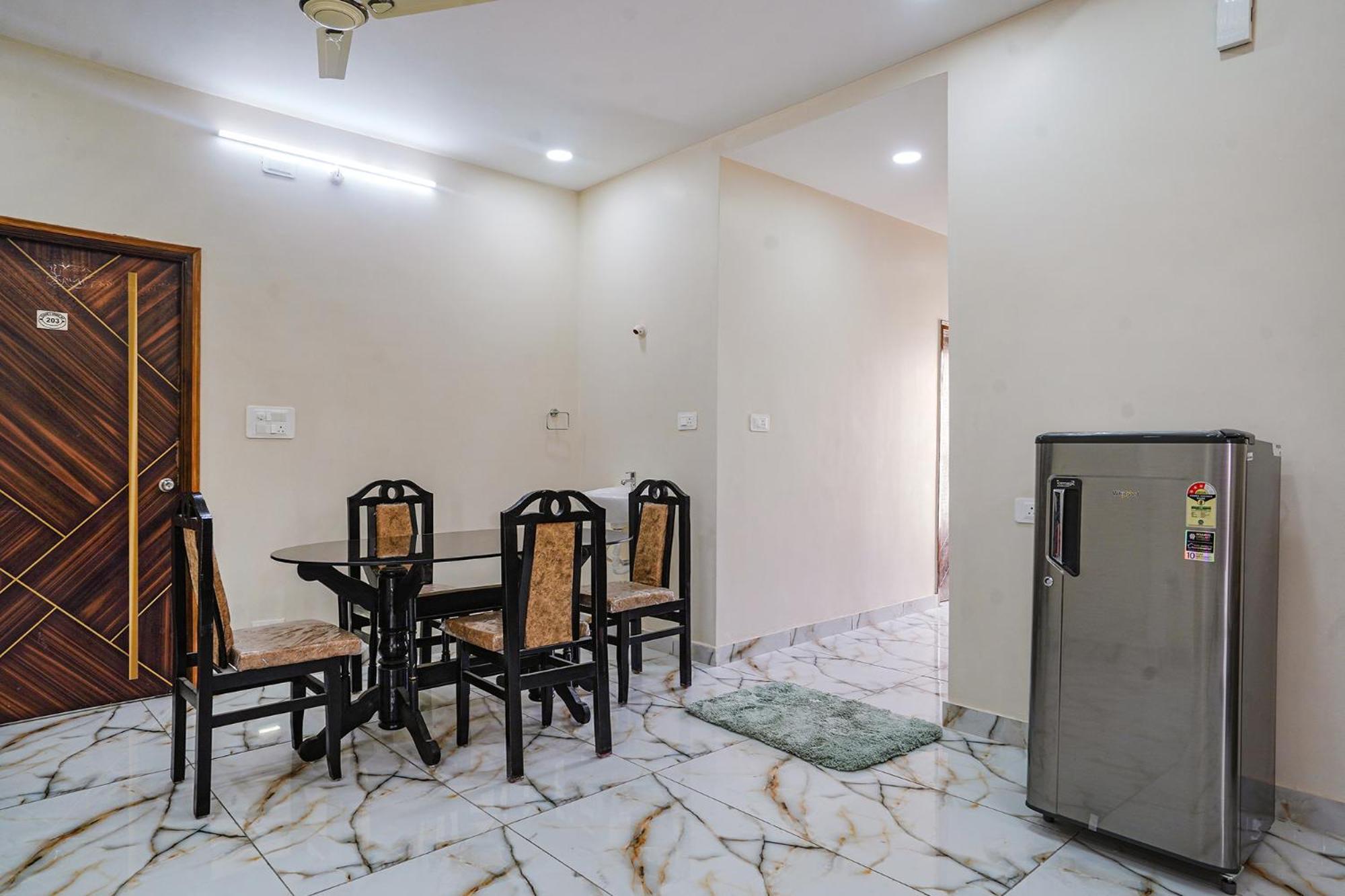 היידראבד Fabhotel Perams Grand Inn - Hitech City מראה חיצוני תמונה